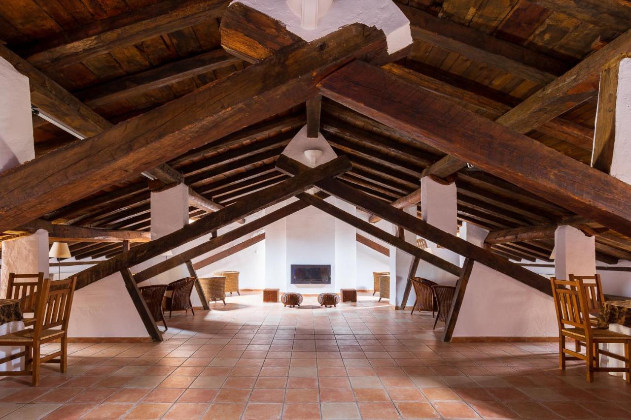 Penzion La Casa Grande Talayuelas  Exteriér fotografie